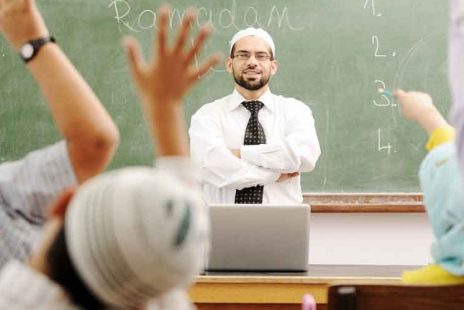 İslam âlemindeki okul müfredatlarına niçin müdahale ediliyor?